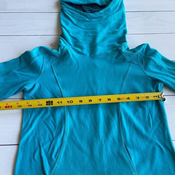 Lululemon Base Runner Hoodie, Half Micro Macro Surge, W3C79S - Size 4 - Picture 6 of 12